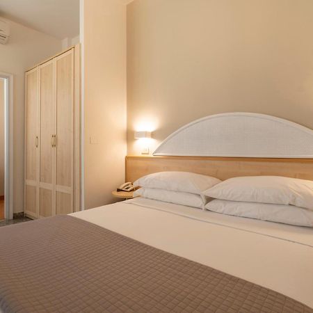 Hotel Constellation Rimini Ngoại thất bức ảnh