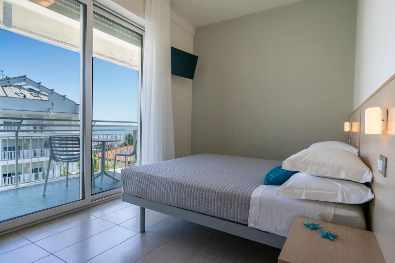 Hotel Constellation Rimini Ngoại thất bức ảnh