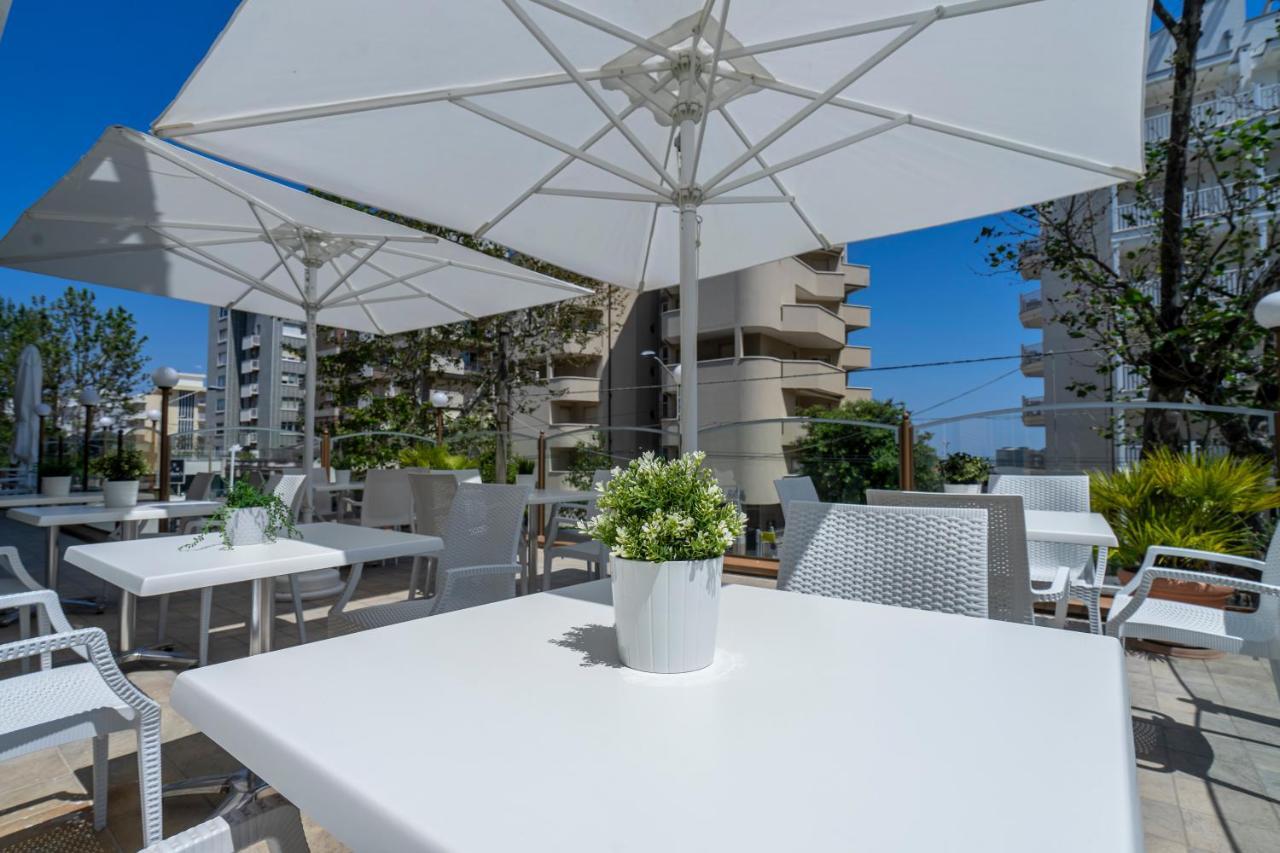Hotel Constellation Rimini Ngoại thất bức ảnh