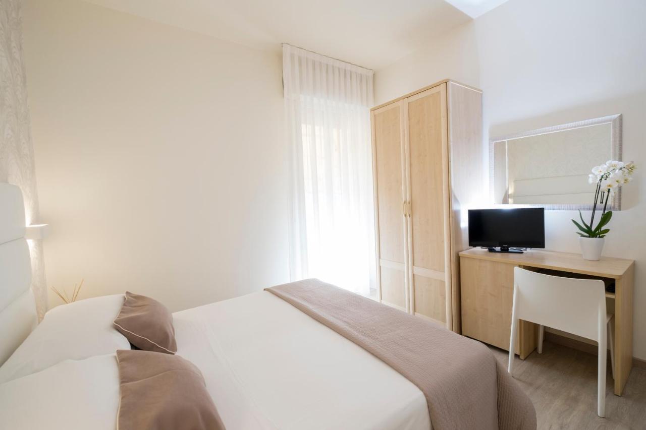 Hotel Constellation Rimini Ngoại thất bức ảnh