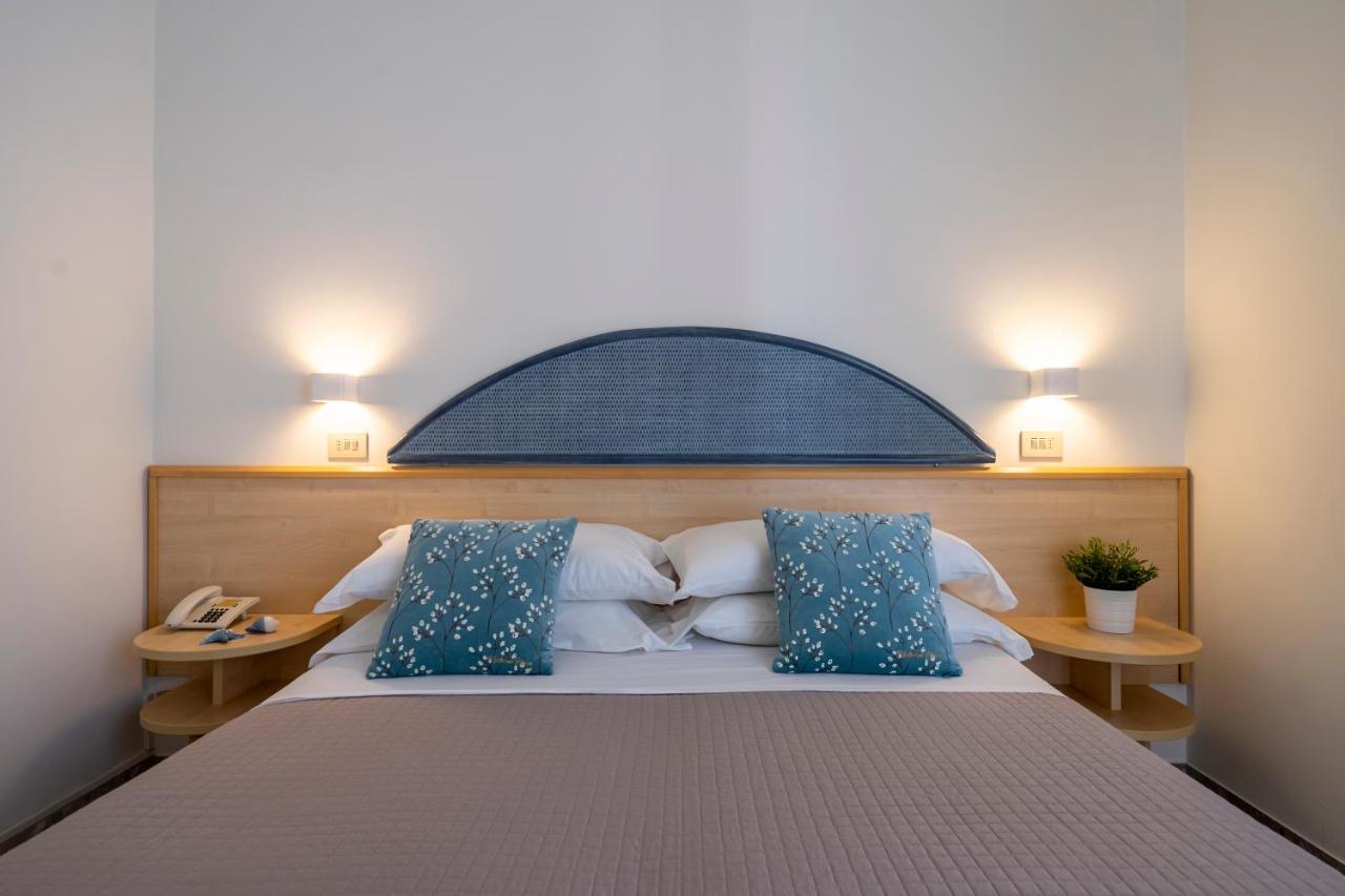 Hotel Constellation Rimini Ngoại thất bức ảnh