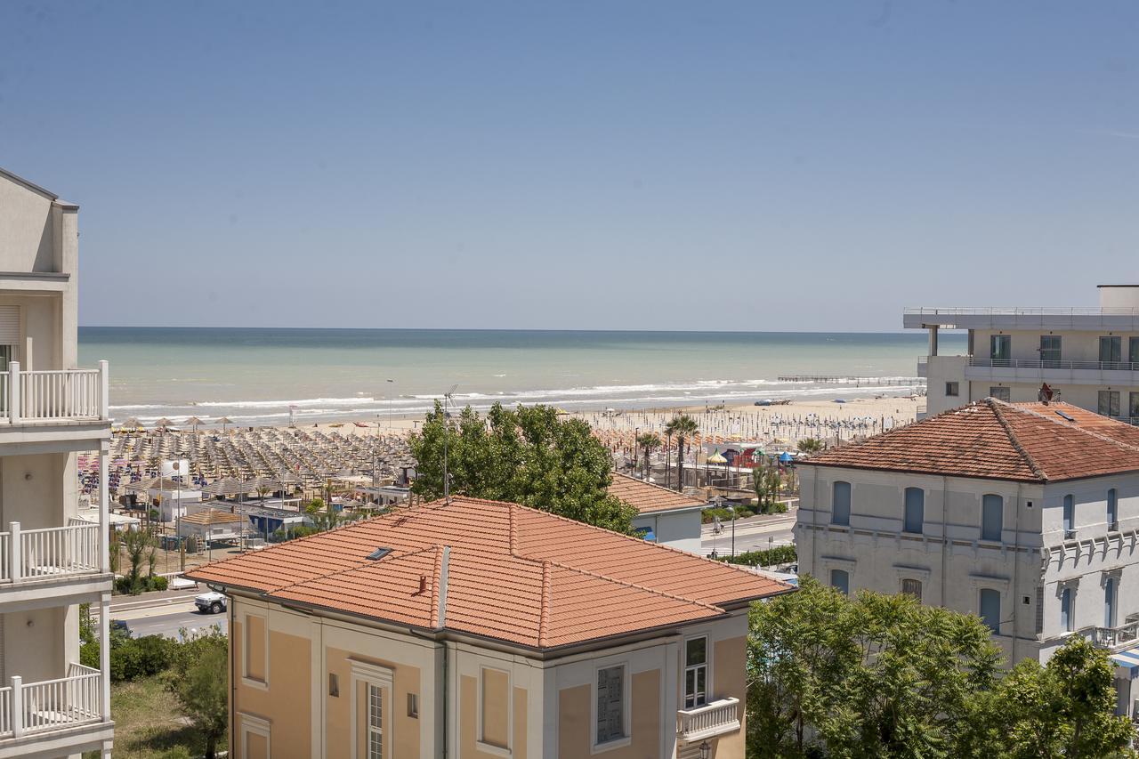 Hotel Constellation Rimini Ngoại thất bức ảnh