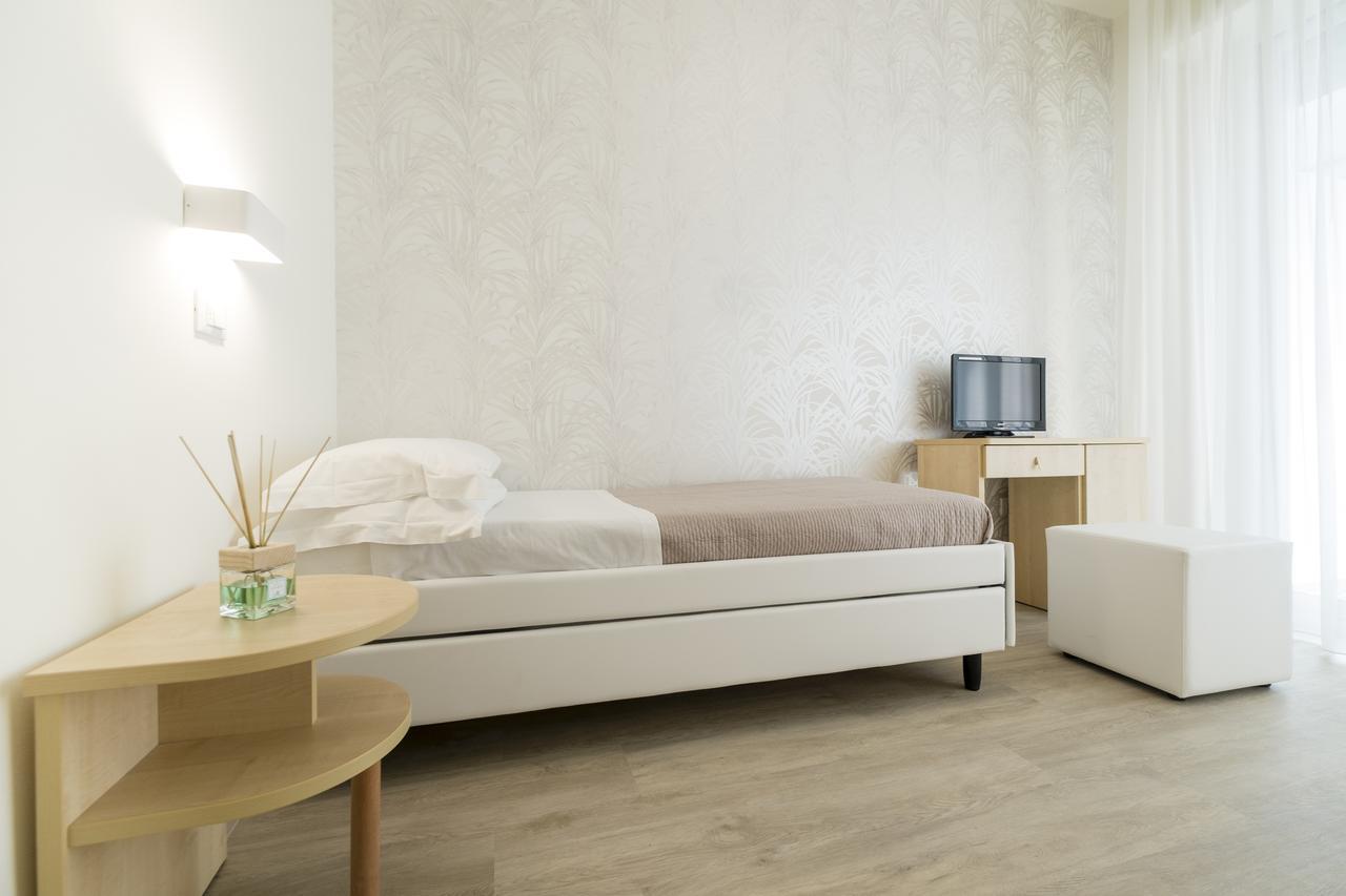 Hotel Constellation Rimini Ngoại thất bức ảnh